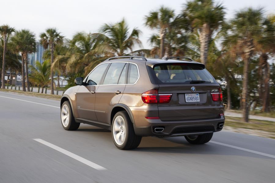  BMW X5 xDrive 5.0i 2010 года  (фото 57 из 142)